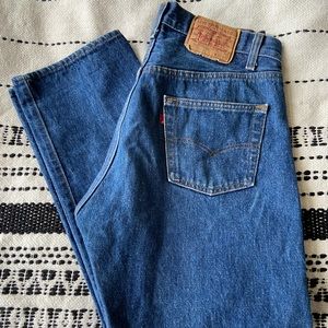 Great condition vintage Levi’s 501 mom jeans